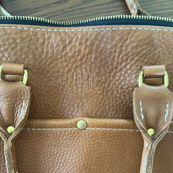 Finns Fickle Leather Rover Crossbody - Picture 5 of 5
